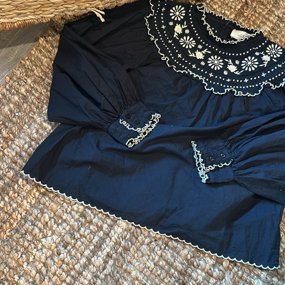 THE GREAT. Navy Blue Embroidered Peasant Blouse with White Trim - Picture 4 of 11